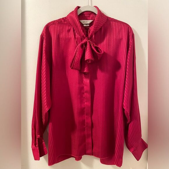 St. John Tops - Vintage 70’s/80’s Women’s Red Hidden Button Down Blouse with Bowtie by St. John